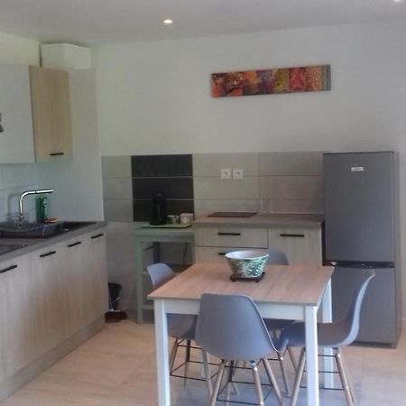 Gite 4 Personnes Au Calme Et Tout Confort Saint-Vallier  Exterior foto