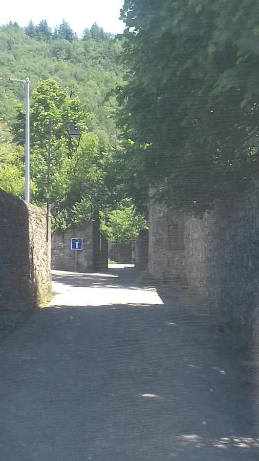 Gite 4 Personnes Au Calme Et Tout Confort Saint-Vallier  Exterior foto